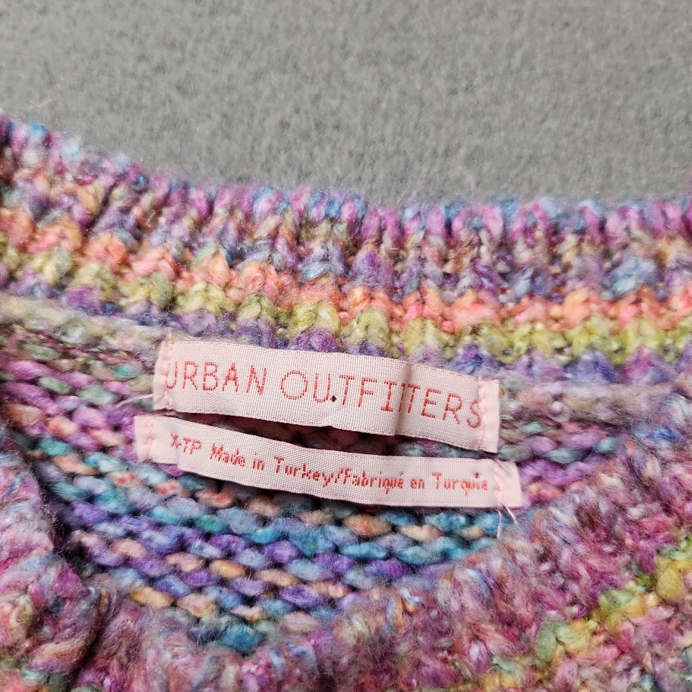 URBAN OUTFITTERS Agatha balloon sleeve rainbow sweater - Picture 6 of 15